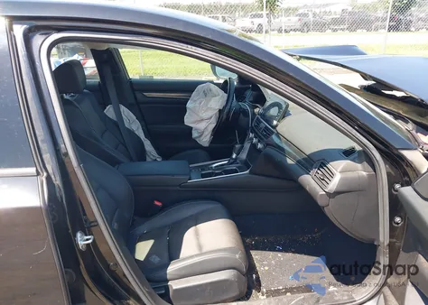 2022 Honda Accord Sport z USA, uszkodzony, nr VIN 1HGCV1F33NA032143